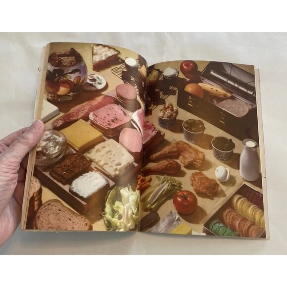 1950s Culinary Arts Institute Cookbooks Italian French Gourmet MCM Lot of 12 - Picture 11 of 16